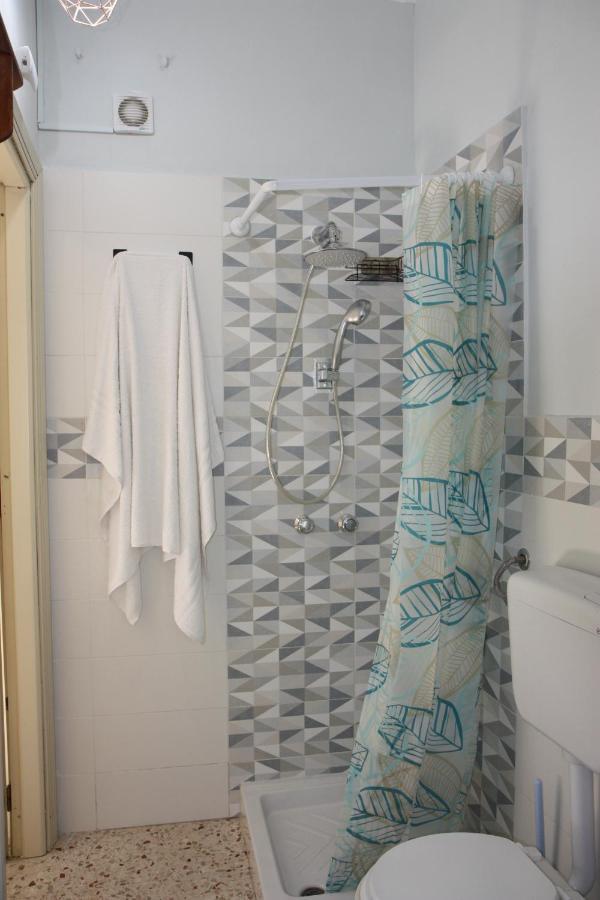 Zisas Apartment ปาแลร์โม ภายนอก รูปภาพ